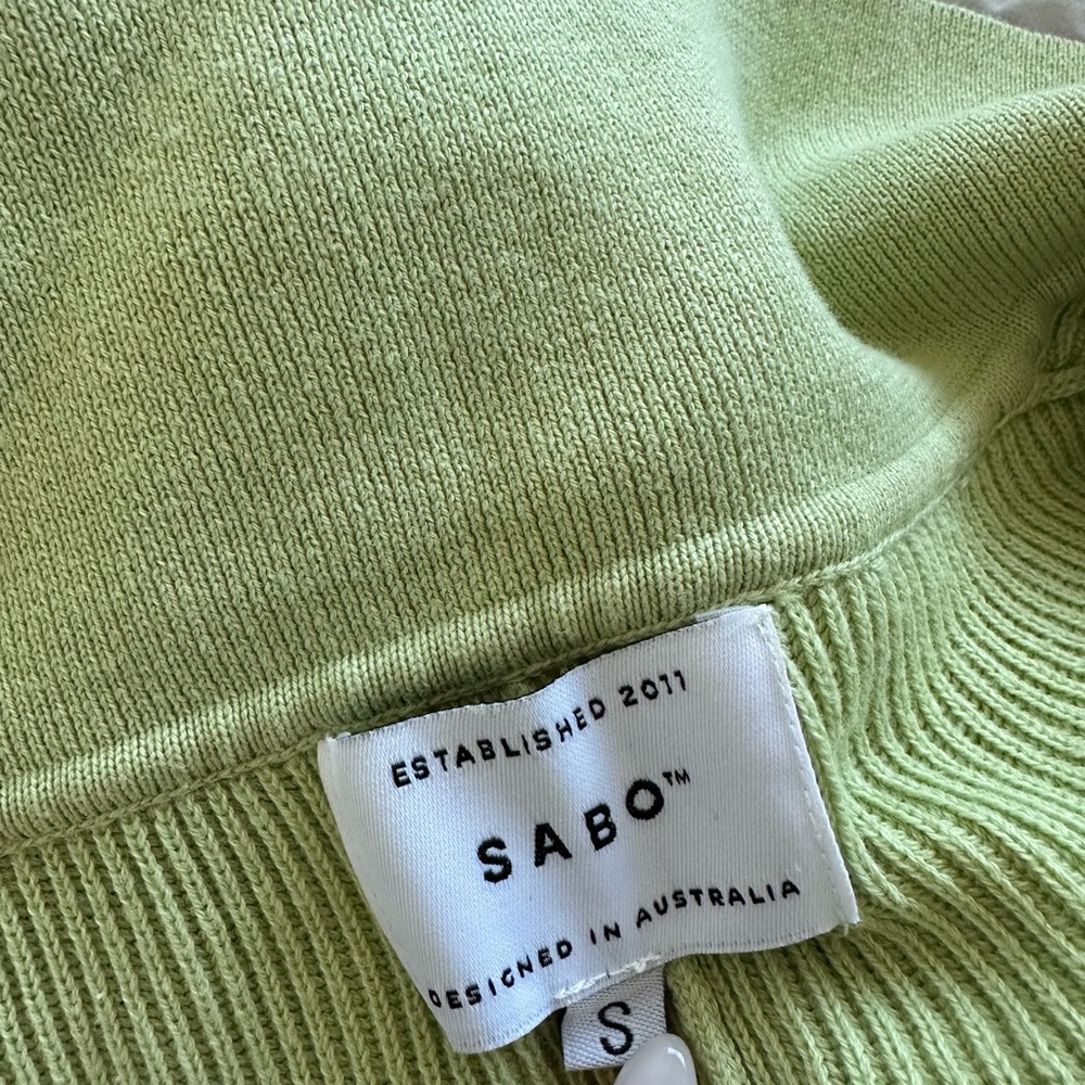 Knitted jumper